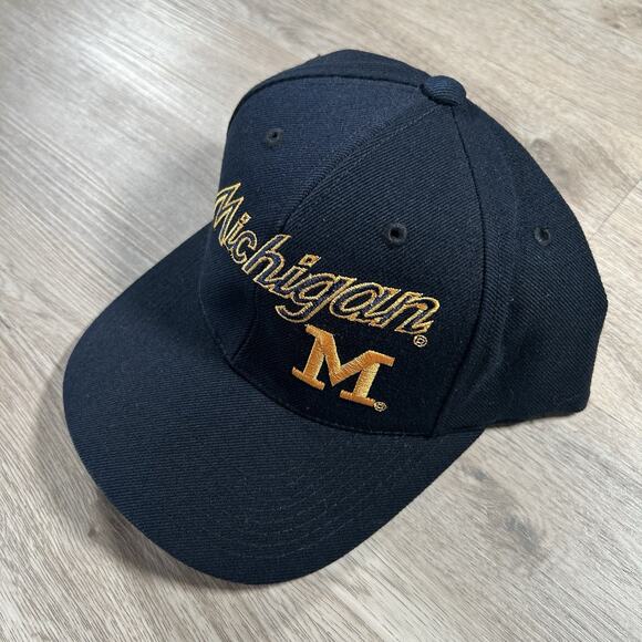 Vintage Sports Specialties Michigan Wolverines Hat Snapback Wool Blend Blue Cap - Picture 7 of 9